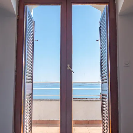 Sunrise Duilovo * Split